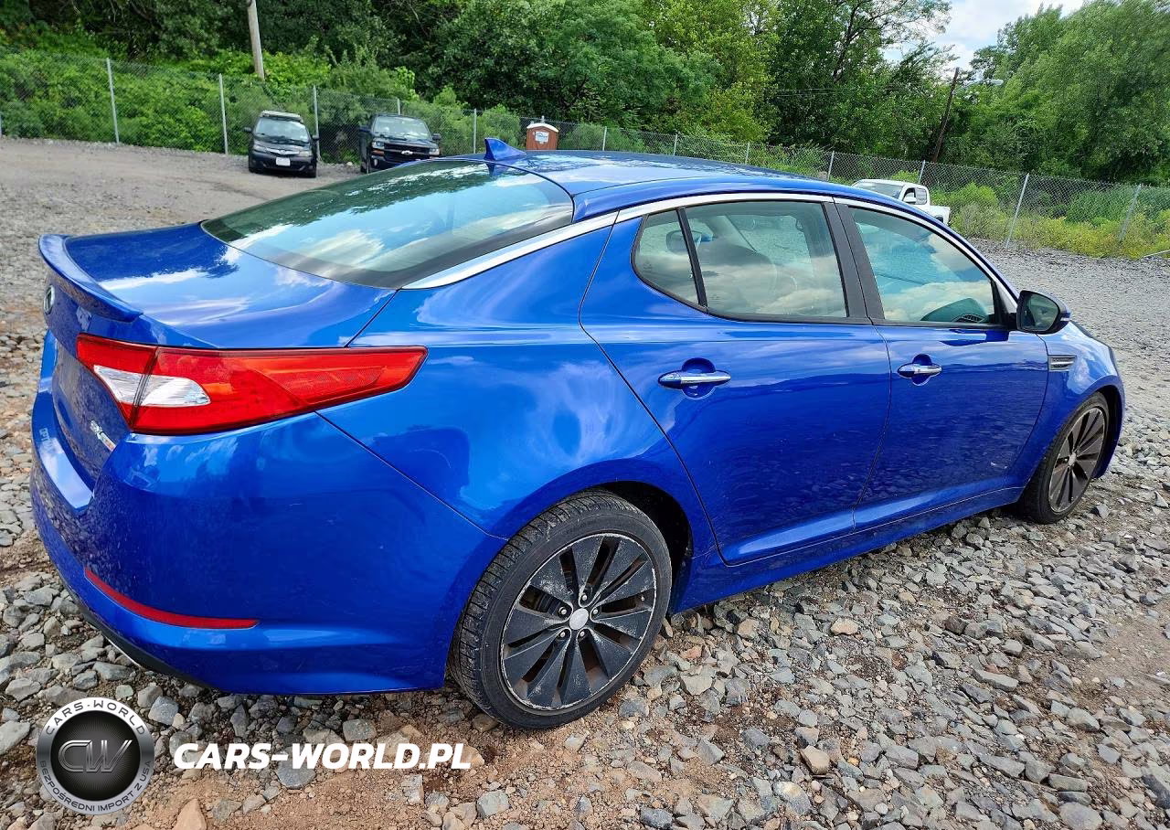 2012 Kia Optima Sx VIN:5XXGR4A67CG066448 - 3