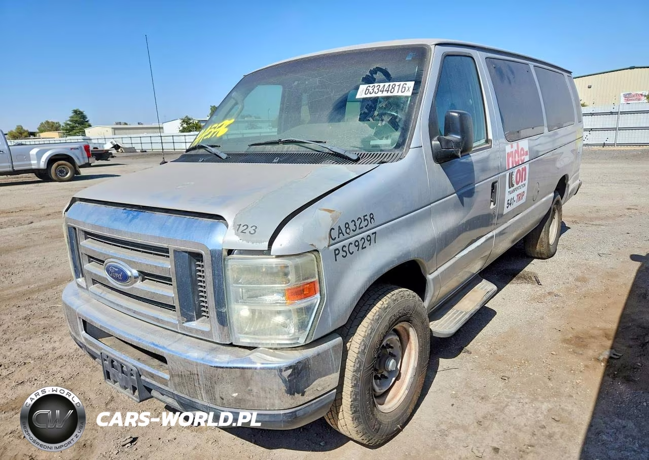 2011 Ford Econoline E350 Super Duty Wagon