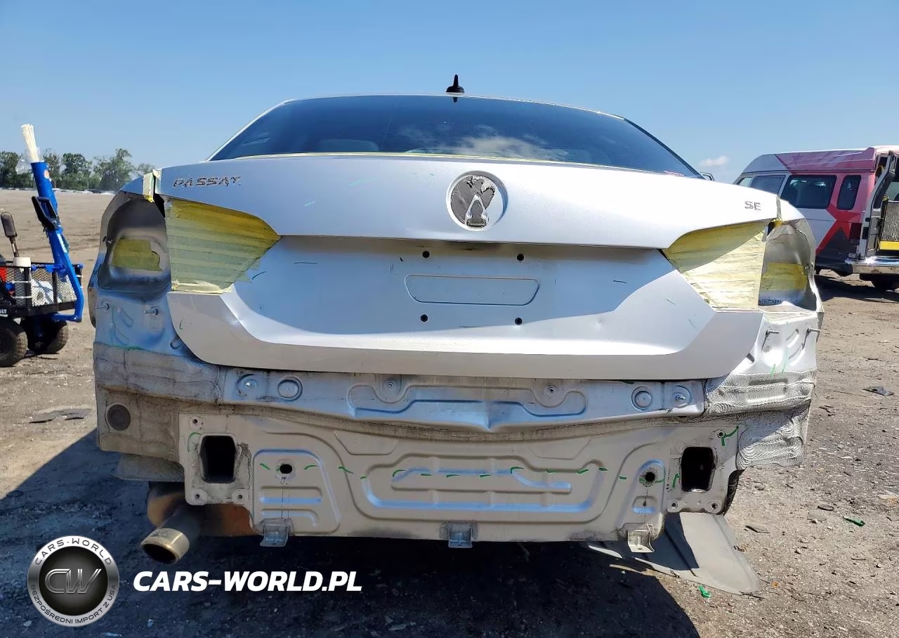 2012 Volkswagen Passat Se VIN:1VWBP7A30CC073102 - 6