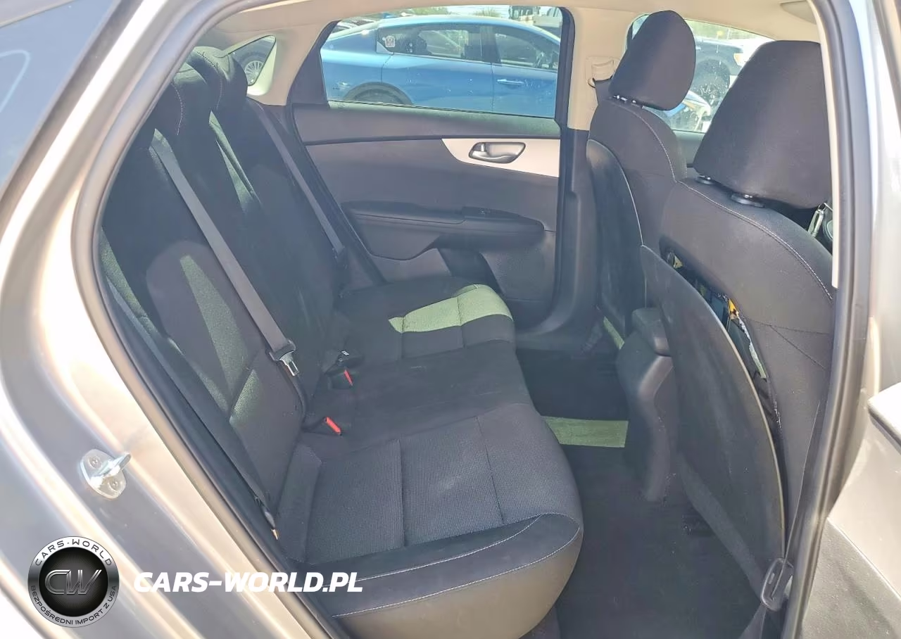 2023 Kia Forte Lxs VIN:3KPF24ADXPE506210 - 10