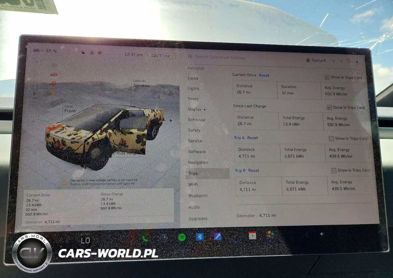 2025 Tesla Cybertruck VIN:7G2CEHED6SA076023 - 9