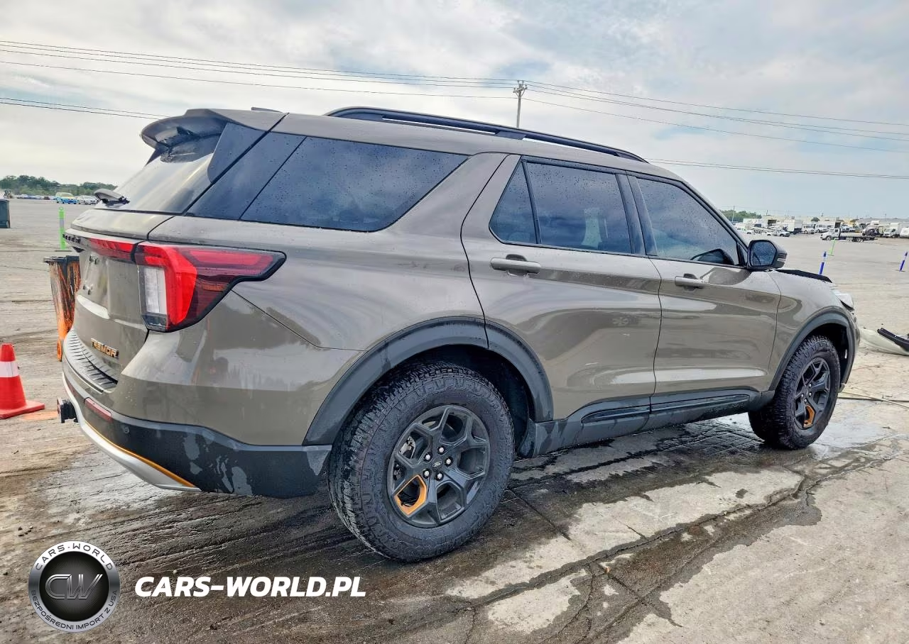 2026 Ford Explorer Tremor VIN:1FMWK8JC6TGA05805 - 3