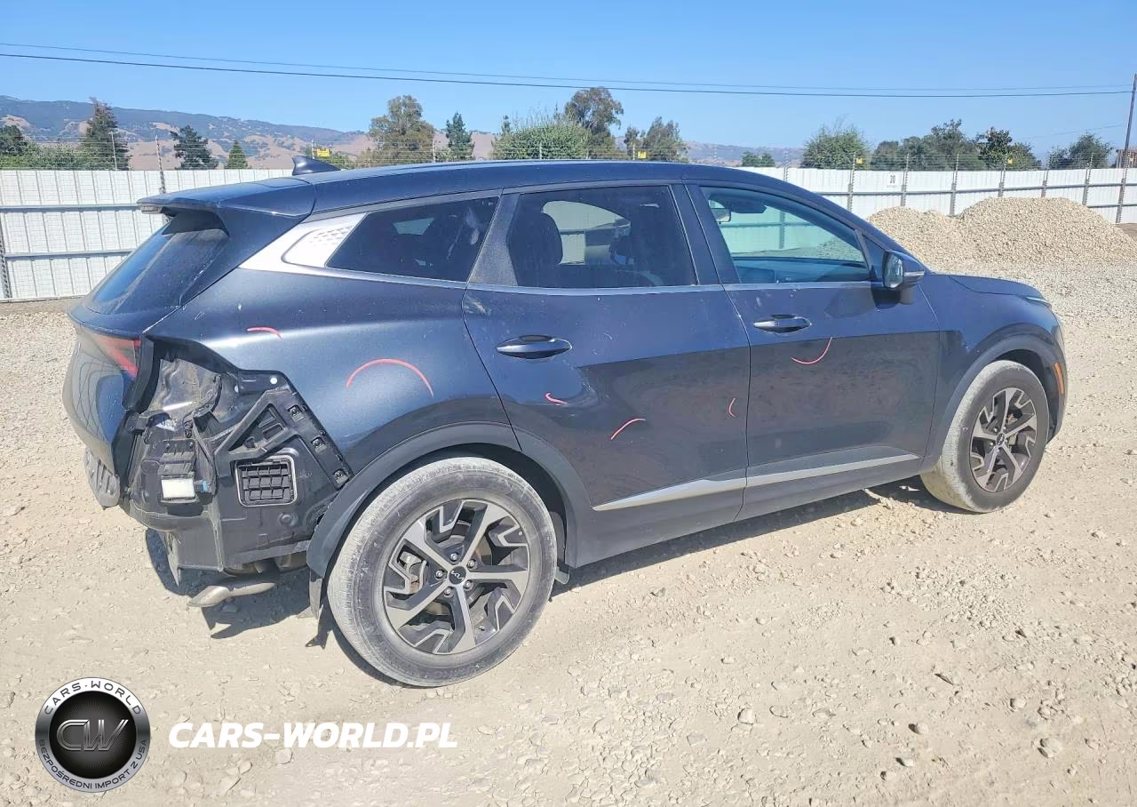 2023 Kia Sportage Ex VIN:5XYK33AF0PG061325 - 3