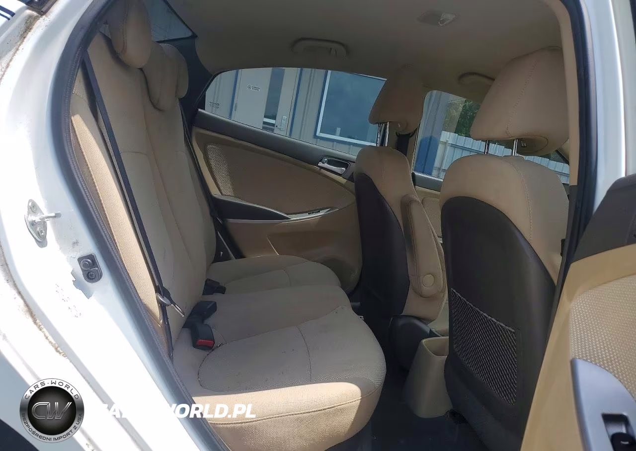 2013 Hyundai Accent Gls VIN:KMHCT4AE0DU585646 - 10