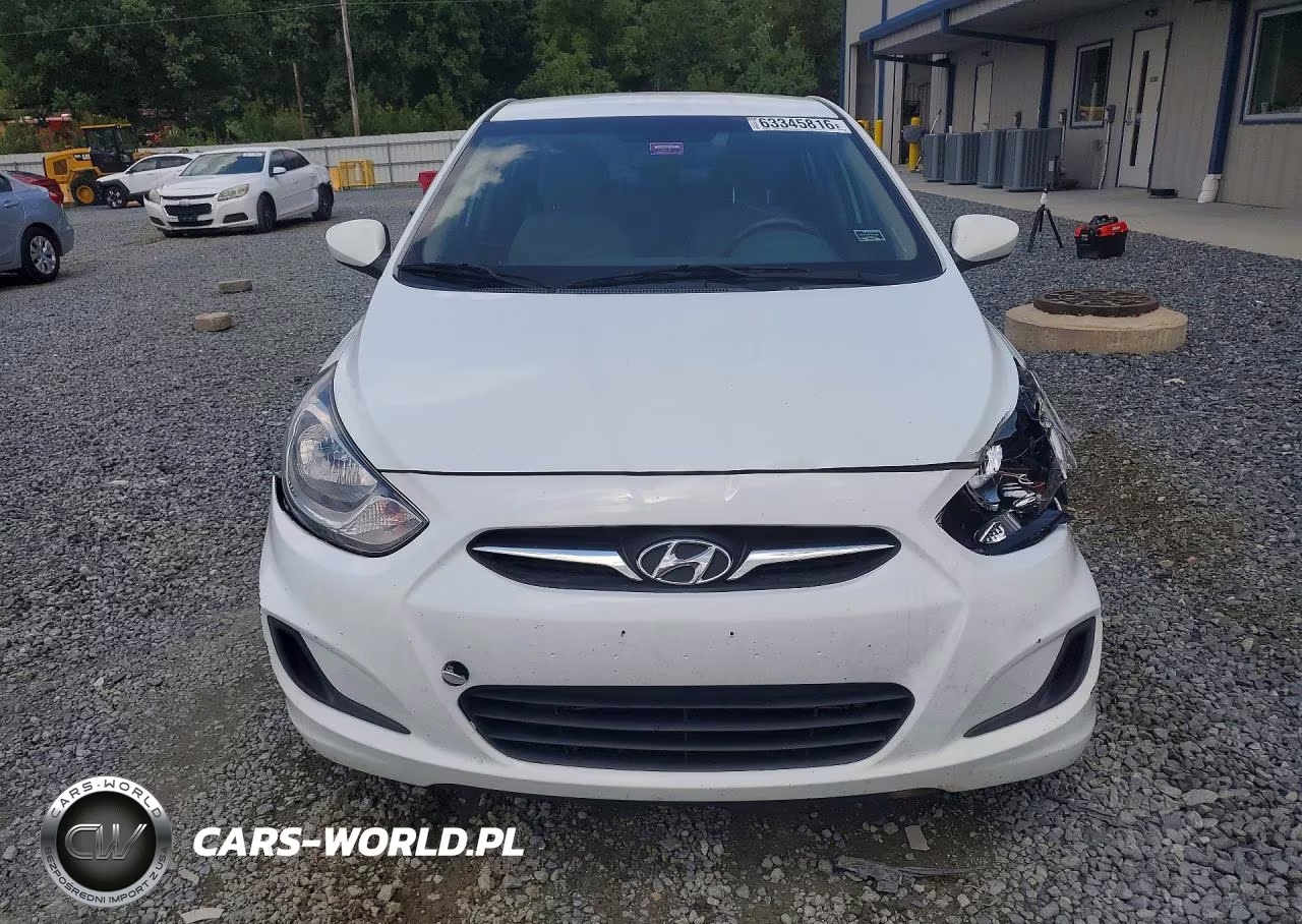 2013 Hyundai Accent Gls VIN:KMHCT4AE0DU585646 - 5