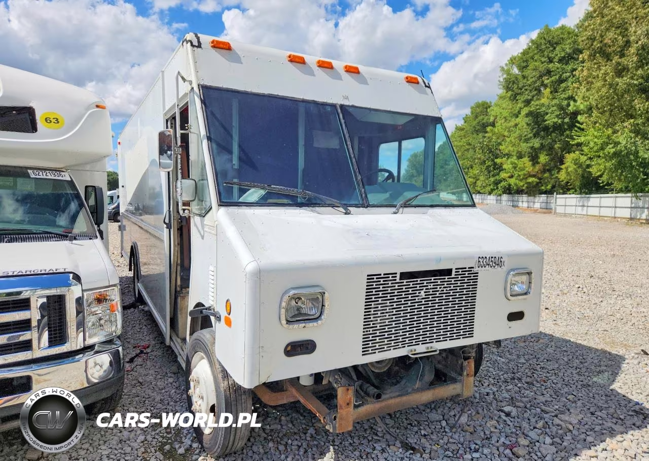 2000 Freightliner Mt45 Chassis Delivery Truck VIN:4UZA4FA44YCF32521 - 4