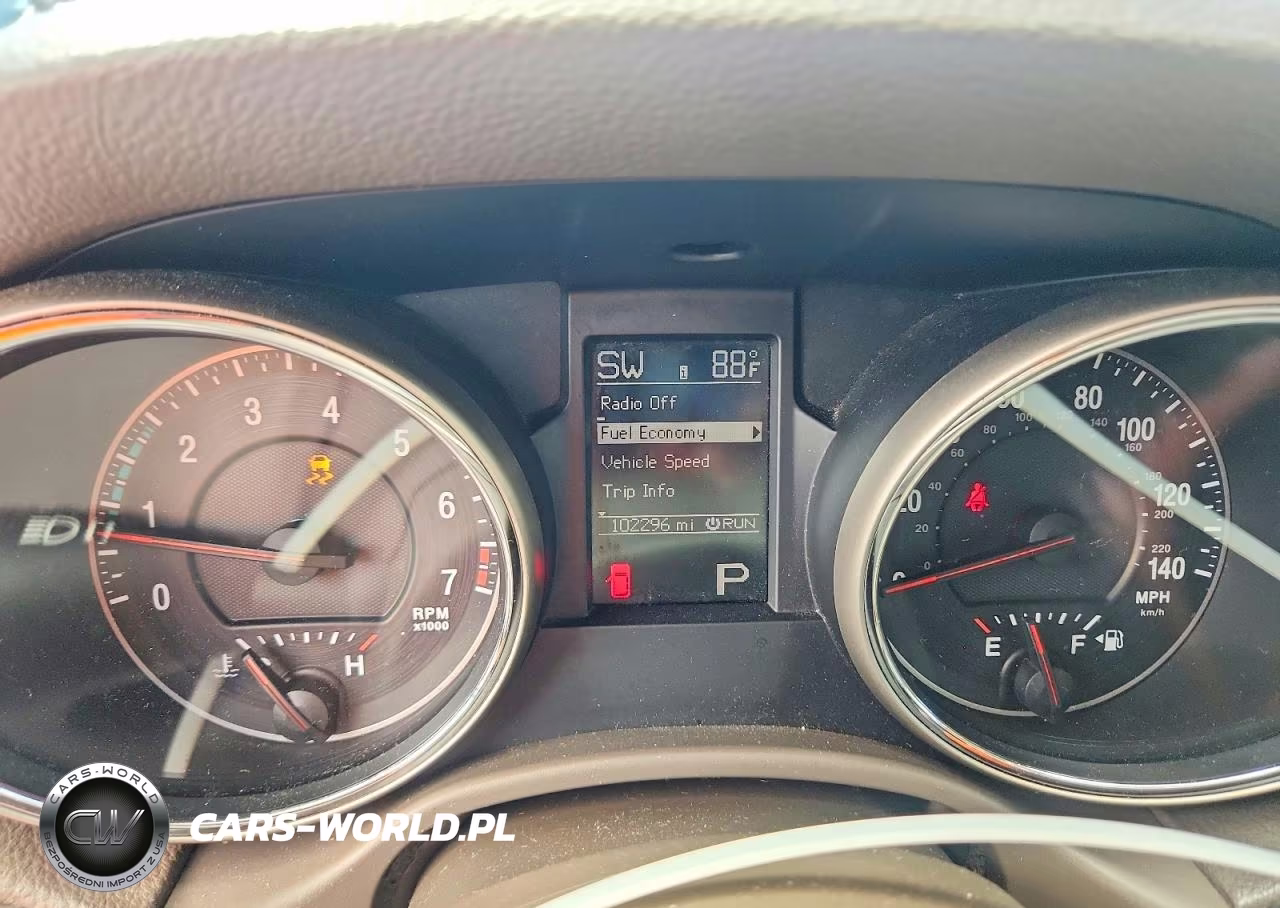 2011 Jeep Grand Cherokee Laredo VIN:1J4RR4GG3BC602135 - 9