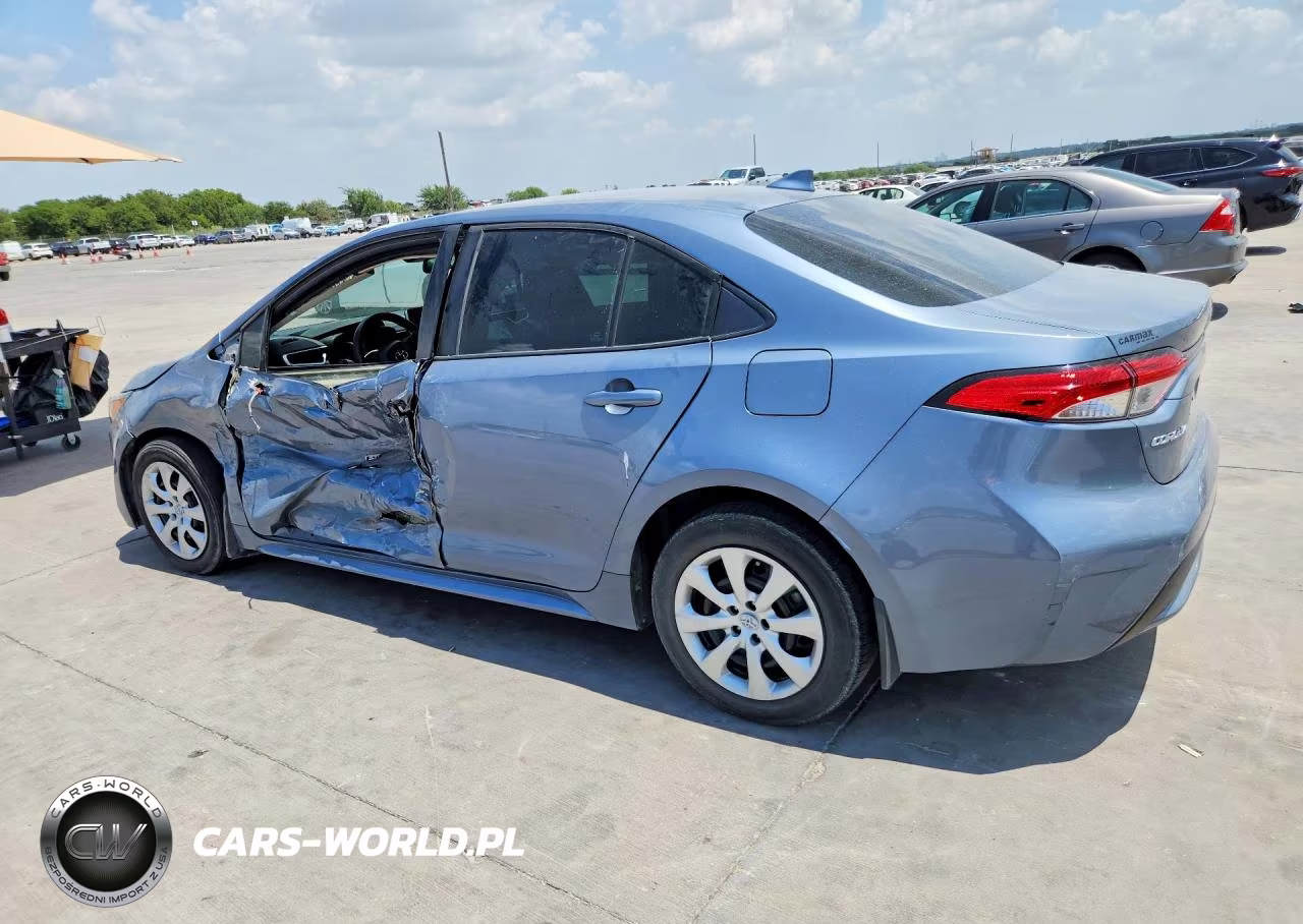 2020 Toyota Corolla Le VIN:5YFEPRAE3LP092070 - 2