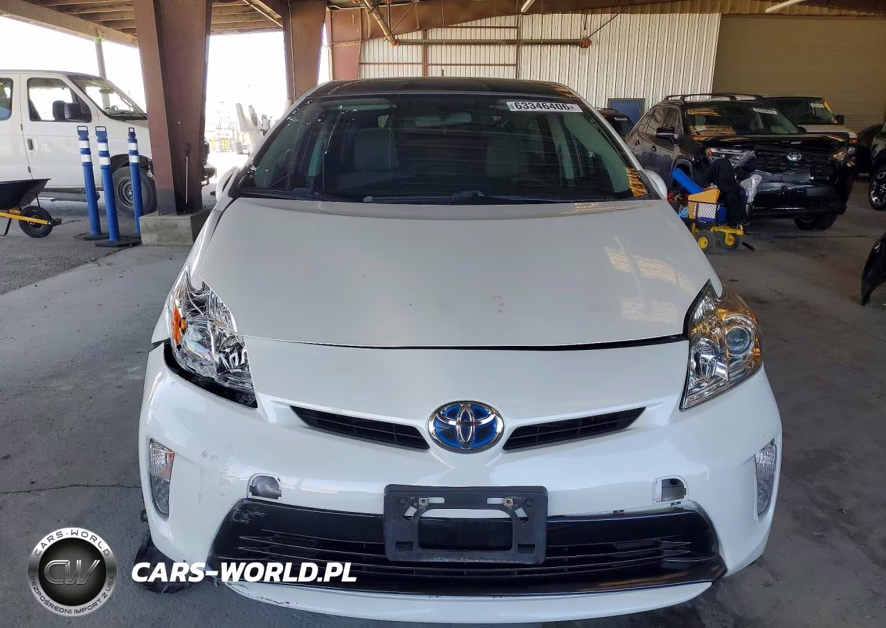 2013 Toyota Prius Three VIN:JTDKN3DU4D1713119 - 5