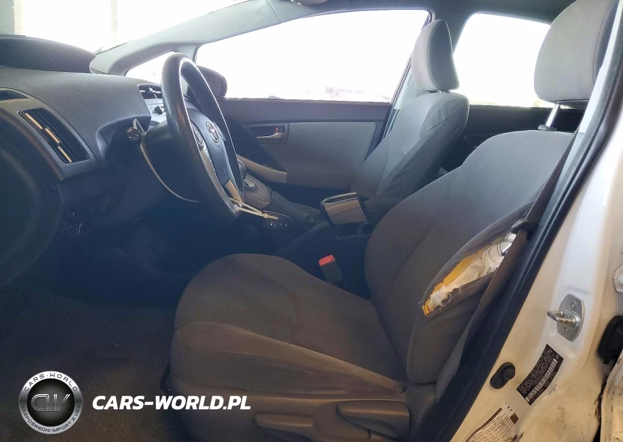2013 Toyota Prius Three VIN:JTDKN3DU4D1713119 - 7