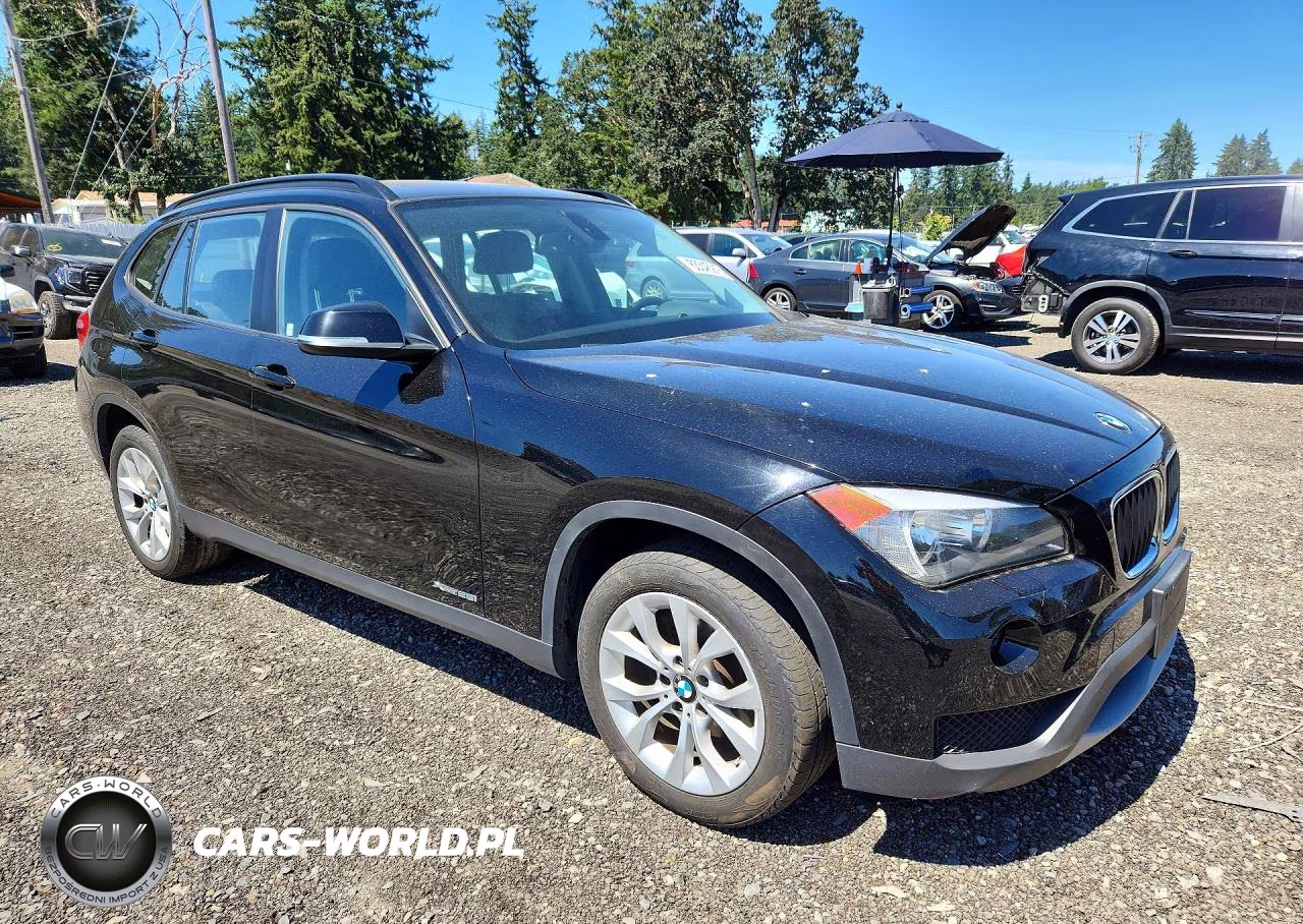 2014 BMW X1 xDrive28I VIN:WBAVL1C57EVY10789 - 4