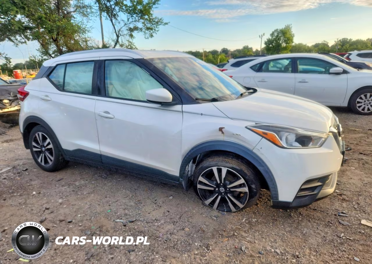 2020 Nissan Kicks Sv VIN:3N1CP5CV7LL552456 - 4