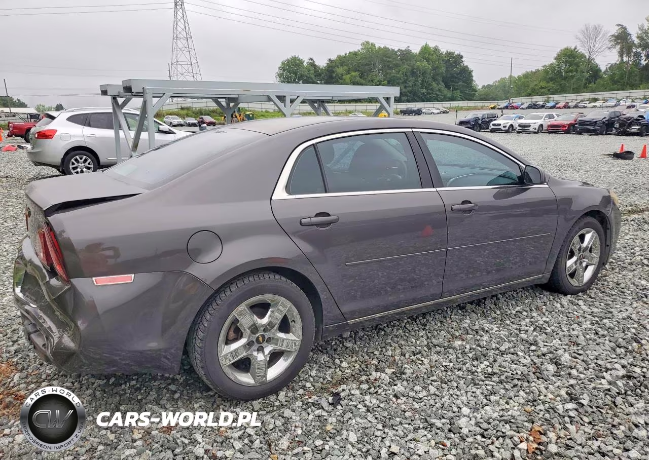 2010 Chevrolet Malibu 1Lt VIN:1G1ZC5E0XAF247988 - 3