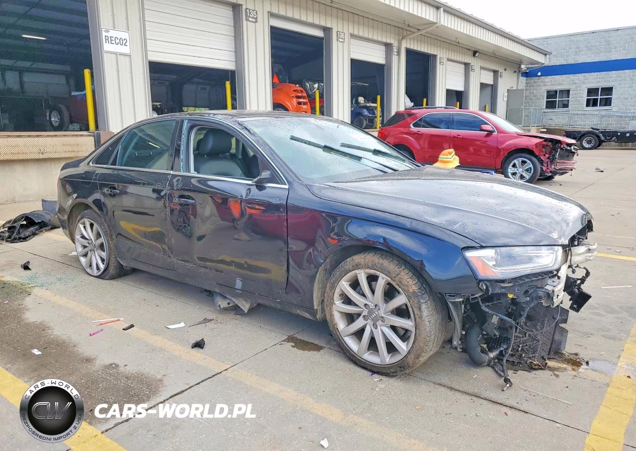 2013 Audi A4 Premium Plus VIN:WAUFFAFL1DN021073 - 4
