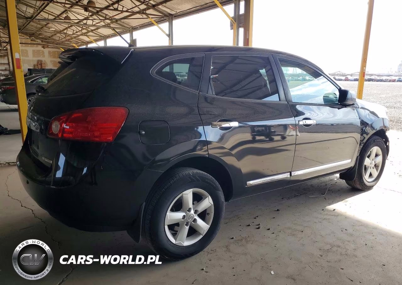 2013 Nissan Rogue S VIN:JN8AS5MT1DW041387 - 3