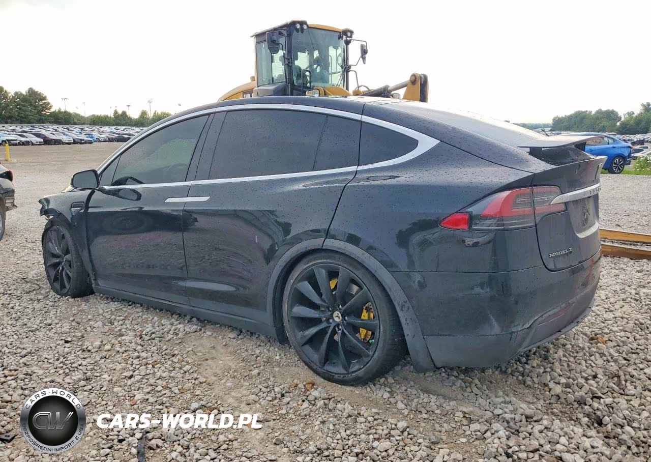 2016 Tesla Model X VIN:5YJXCAE43GF000898 - 2