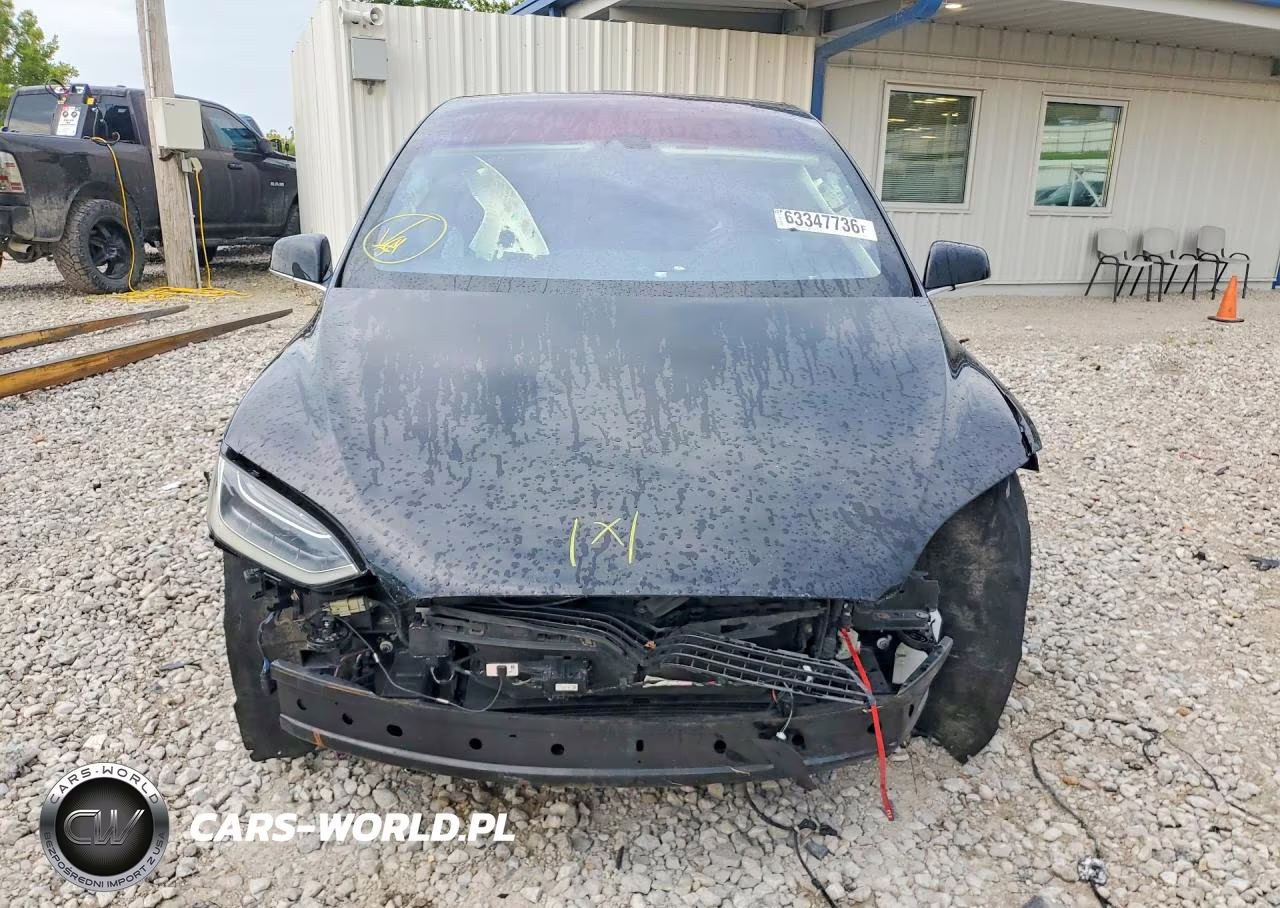 2016 Tesla Model X VIN:5YJXCAE43GF000898 - 5