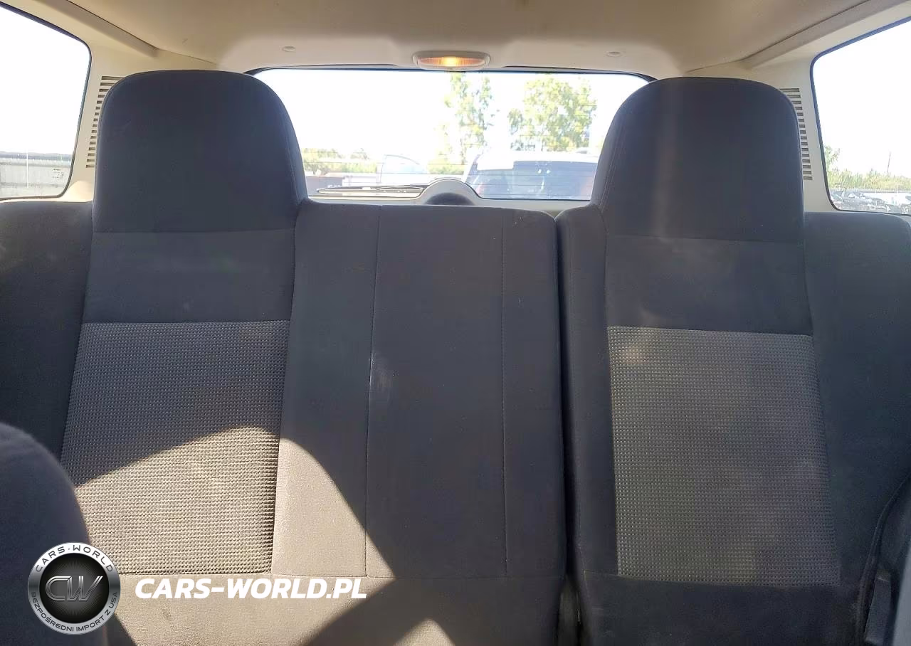 2012 Jeep Patriot Latitude VIN:1C4NJPFB3CD631701 - 10