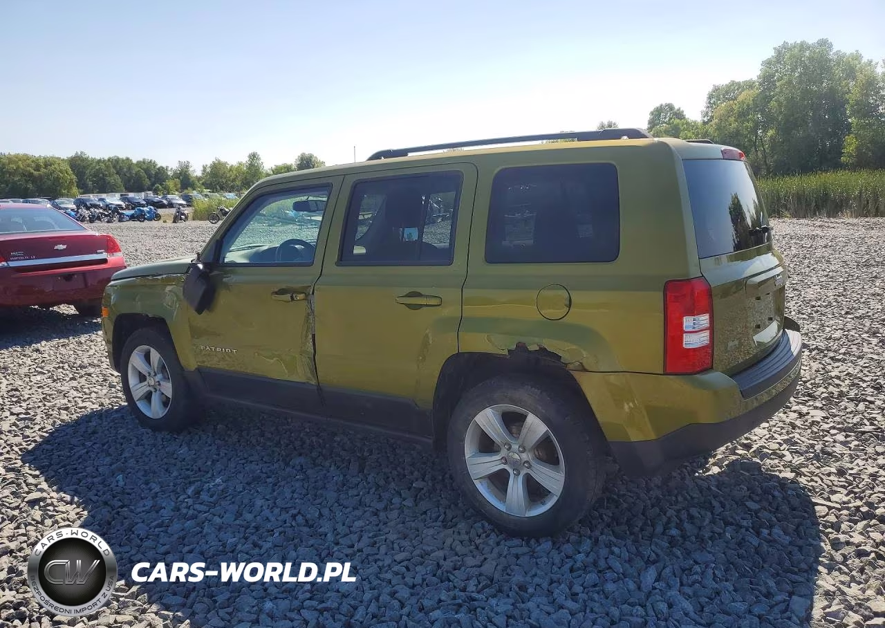 2012 Jeep Patriot Latitude VIN:1C4NJPFB3CD631701 - 2
