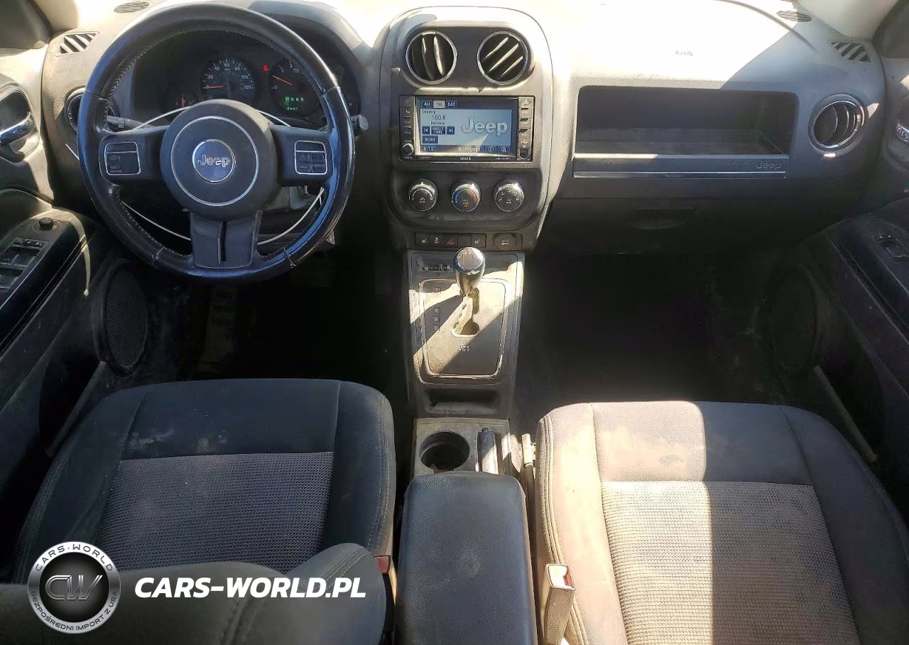 2012 Jeep Patriot Latitude VIN:1C4NJPFB3CD631701 - 8