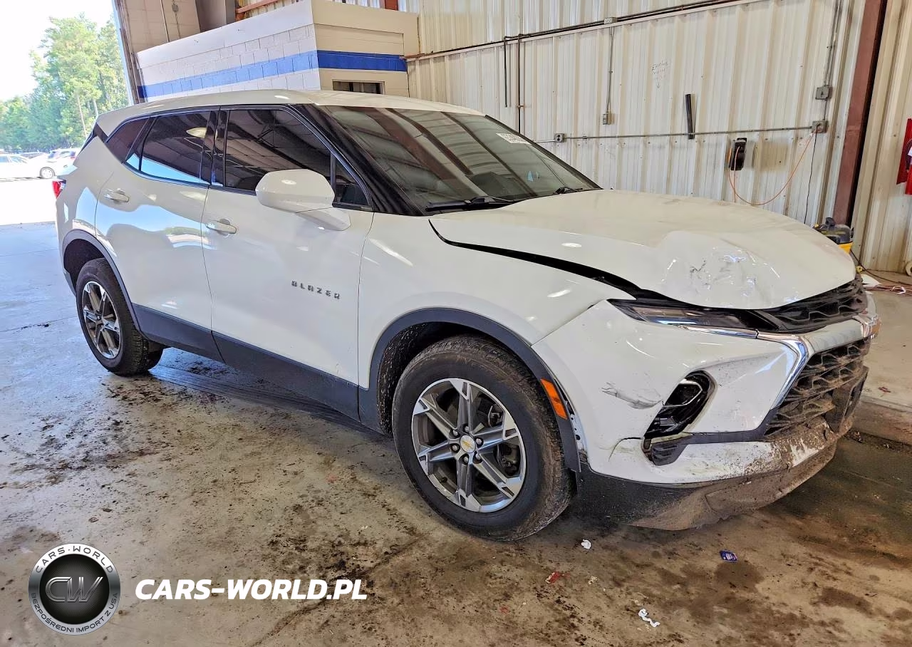 2023 Chevrolet Blazer 2Lt VIN:3GNKBCR43PS143237 - 4