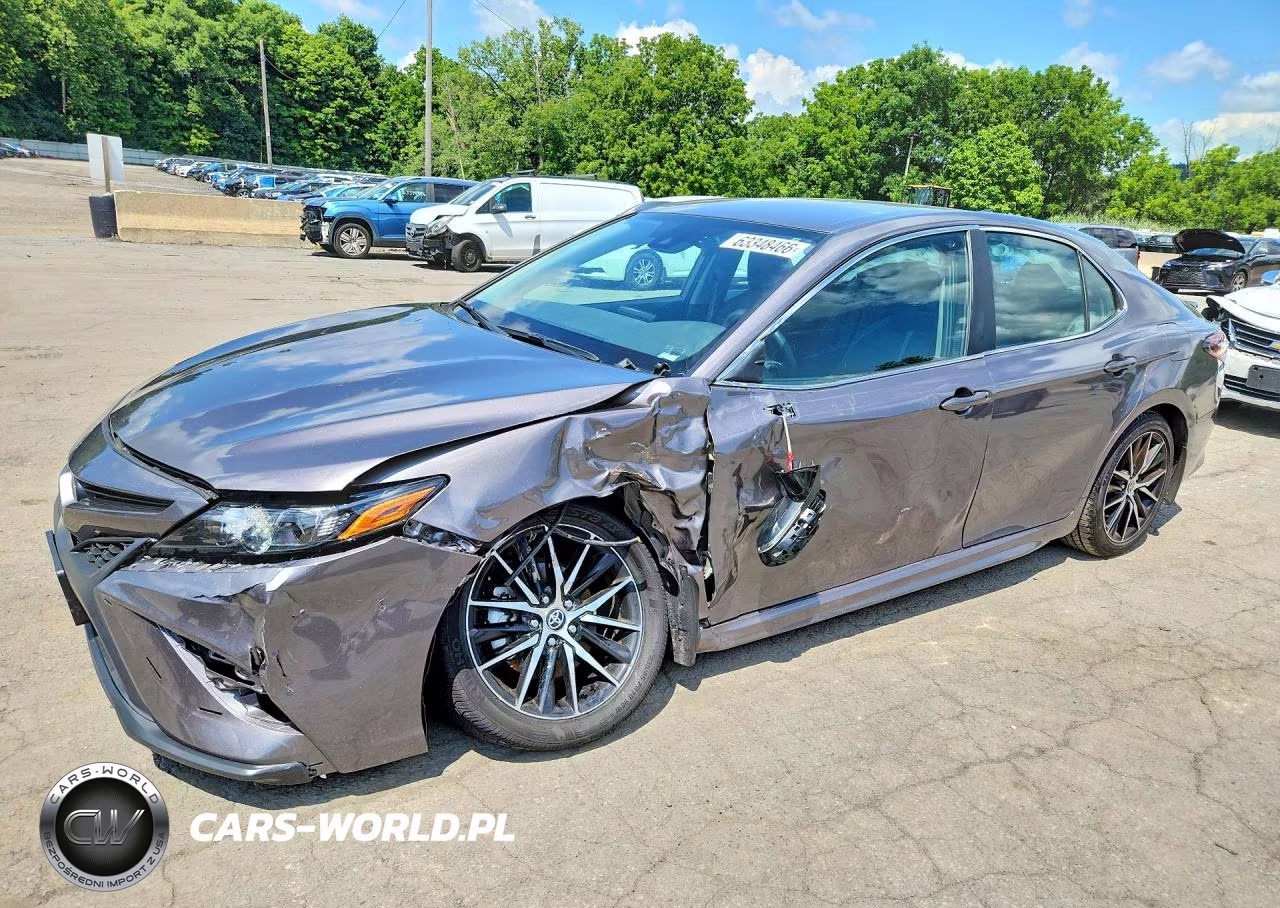 2024 Toyota Camry Se – zdjęcie 1 z 12