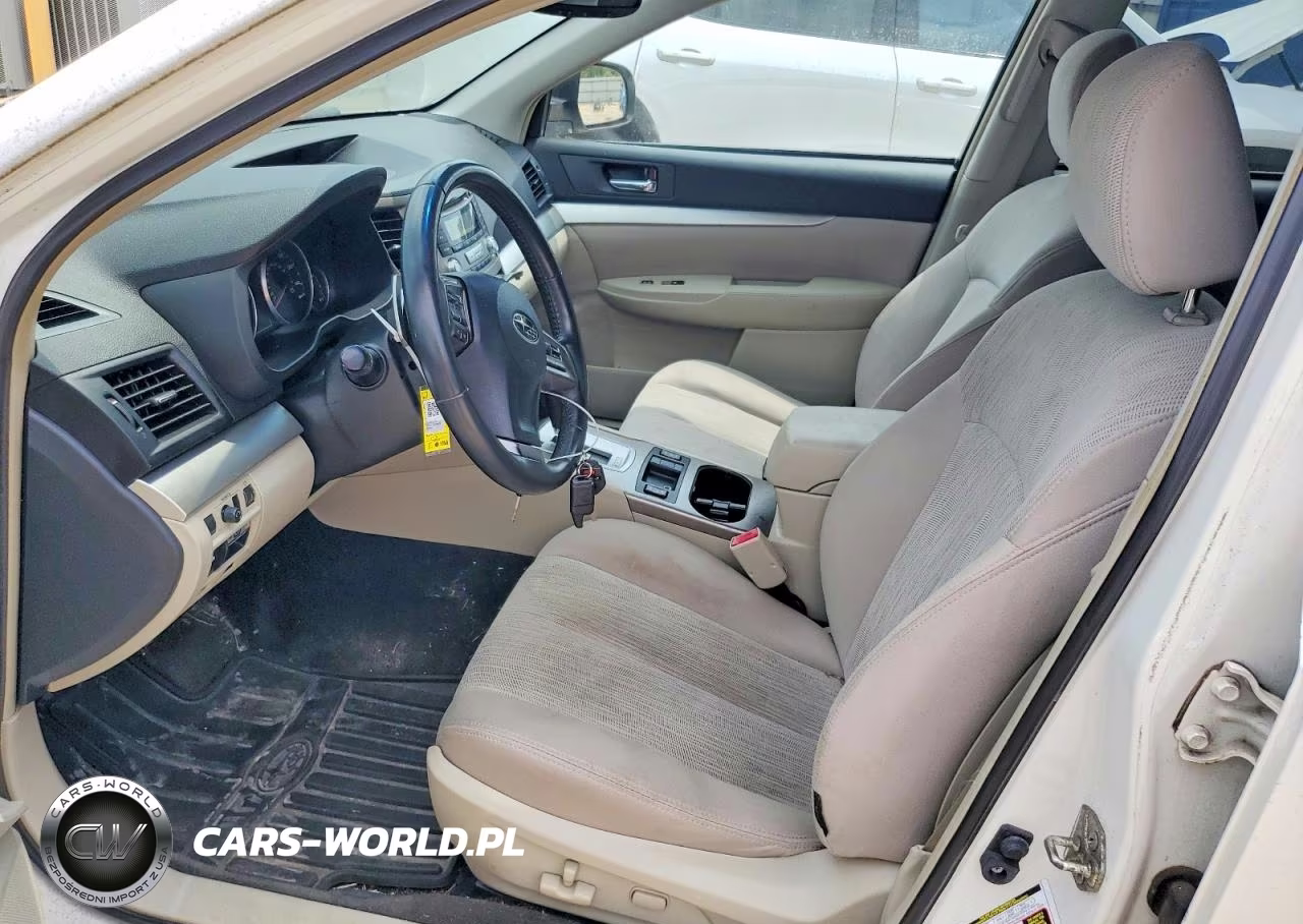 2013 Subaru Outback 2.5I Premium VIN:4S4BRBGC7D3255870 - 7