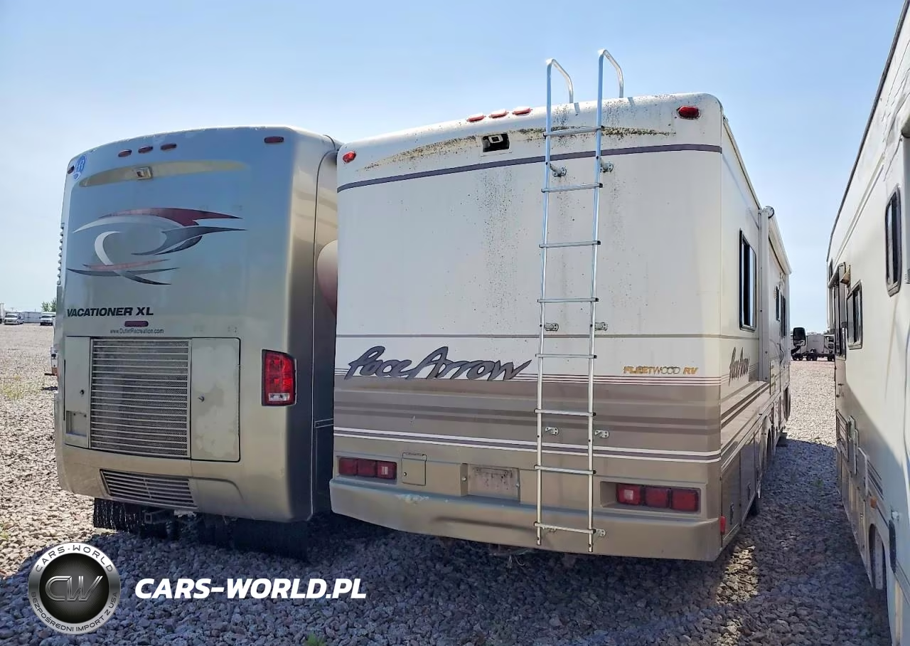 2000 Fleetwood Pace Arrow Rv VIN:1FCNF53S3Y0A02495 - 4