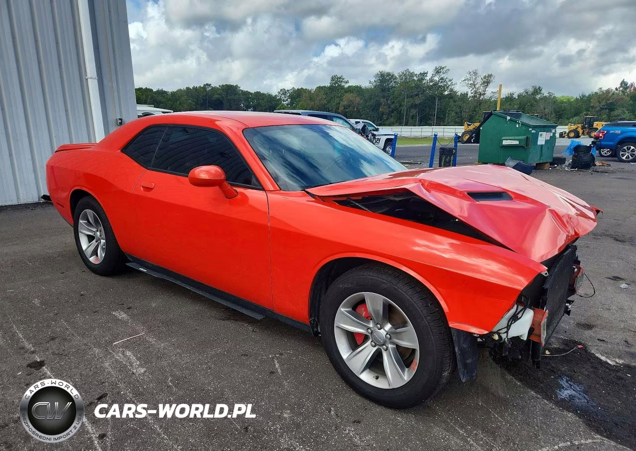2020 Dodge Challenger Sxt VIN:2C3CDZAG4LH146598 - 4