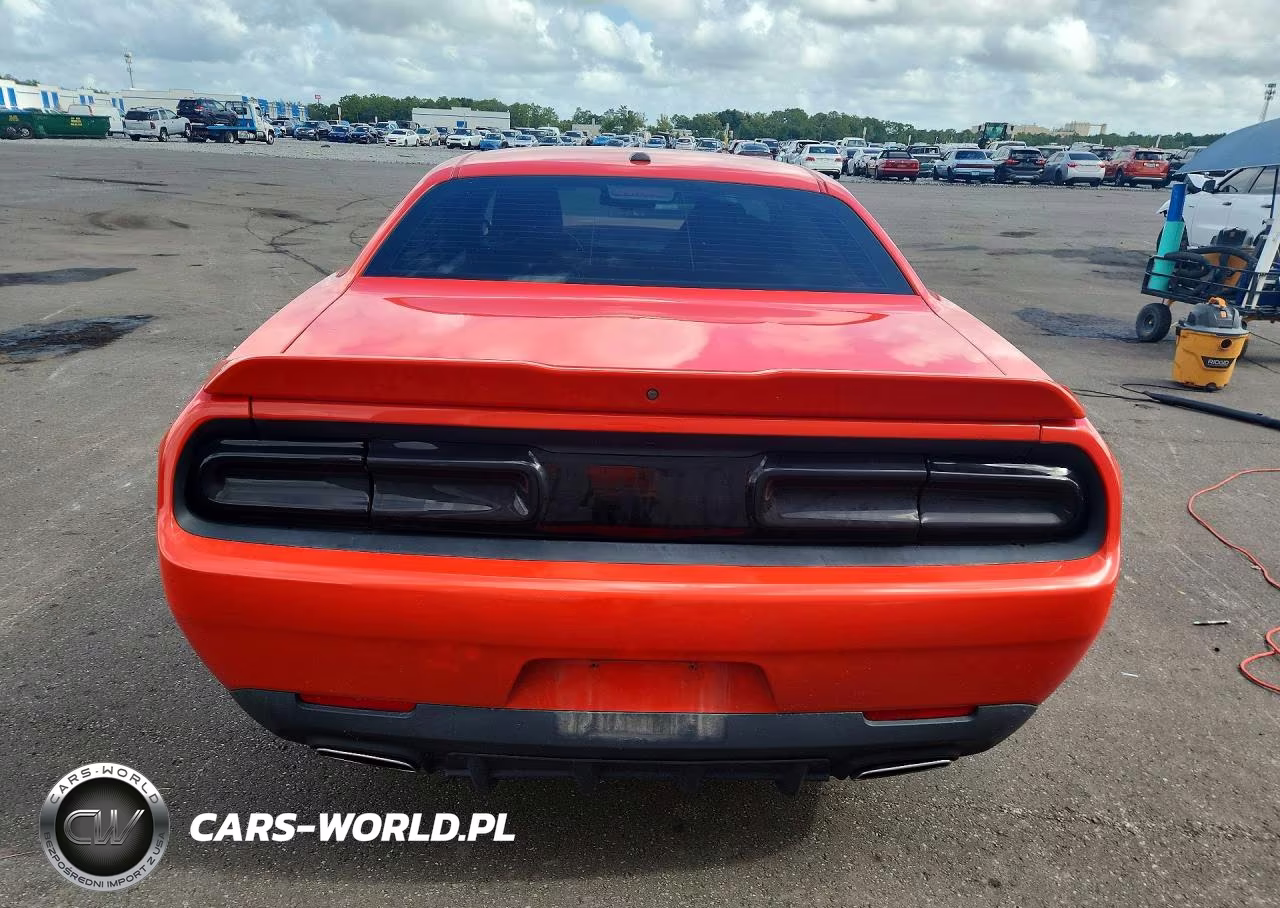 2020 Dodge Challenger Sxt VIN:2C3CDZAG4LH146598 - 6