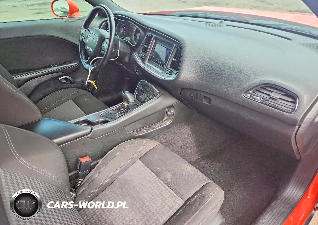 2020 Dodge Challenger Sxt VIN:2C3CDZAG4LH146598 - 8