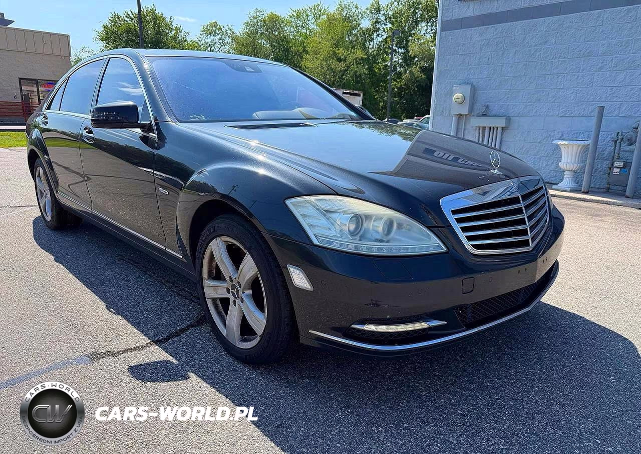 2012 Mercedes-Benz S 550 4Matic