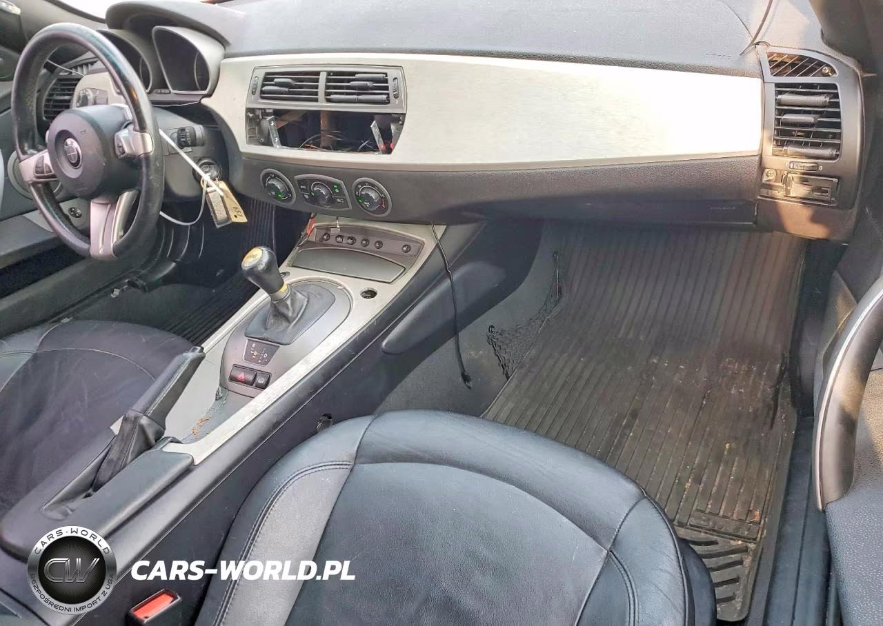 2004 BMW Z4 2.5 VIN:4USBT33524LR68088 - 8