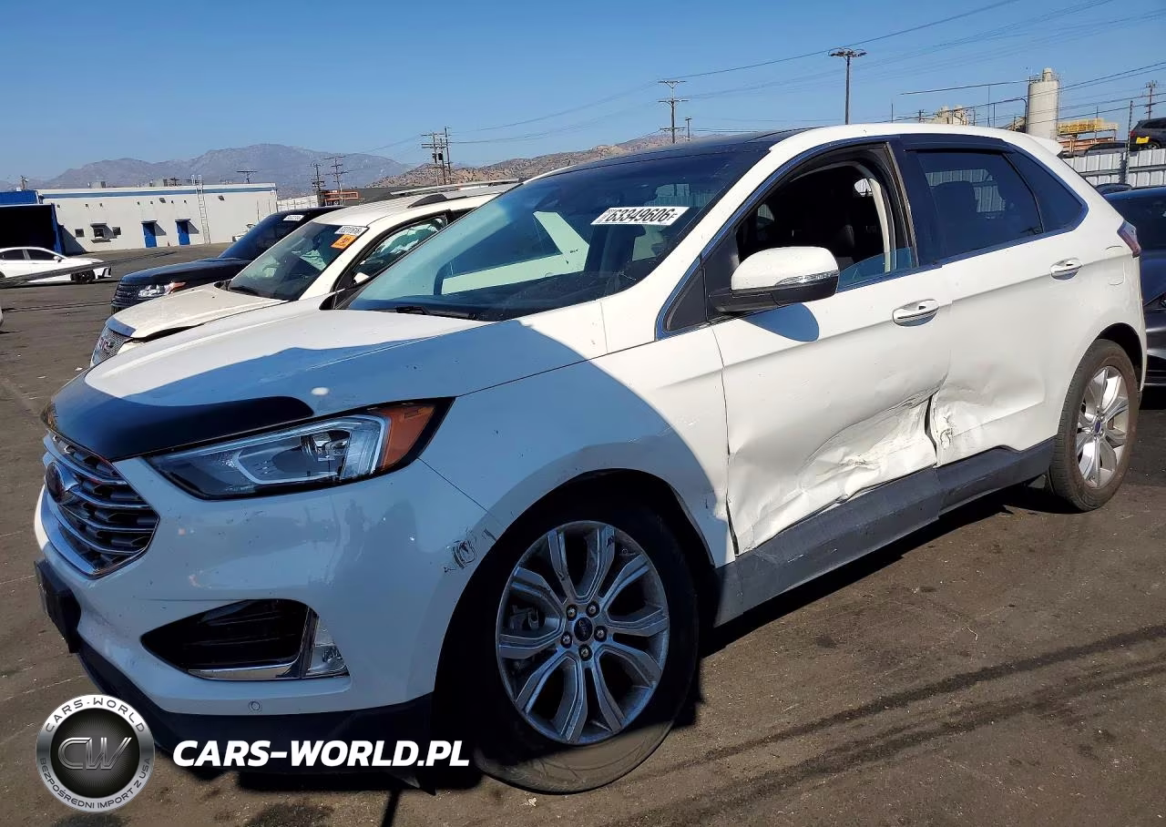2020 Ford Edge Titanium