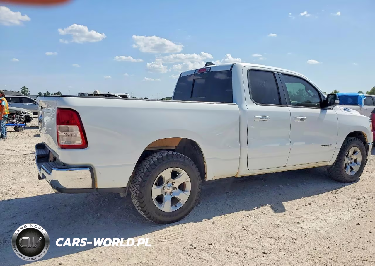 2020 Ram 1500 Big Horn-Lone Star VIN:1C6RREBT4LN256237 - 3