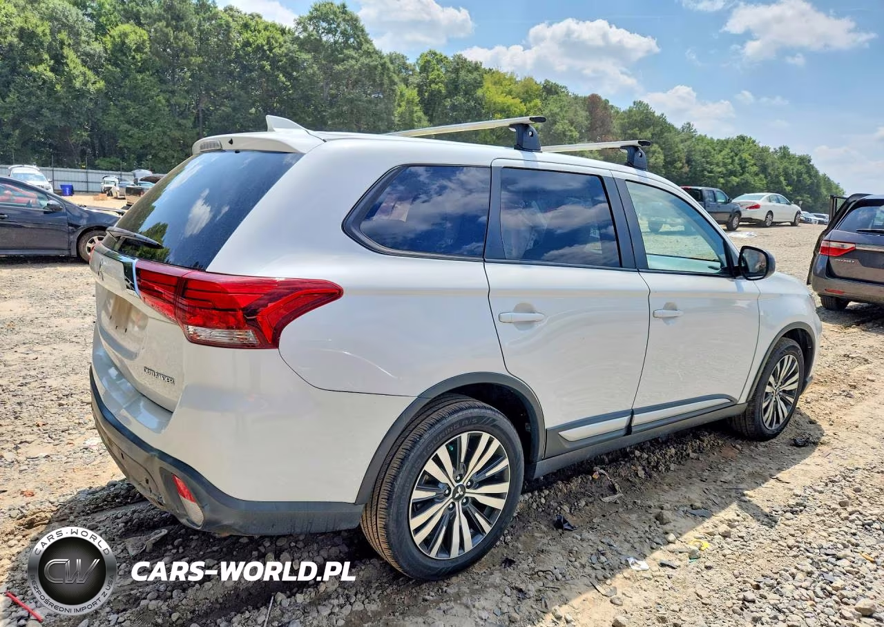 2019 Mitsubishi Outlander Es VIN:JA4AD2A39KZ025839 - 3