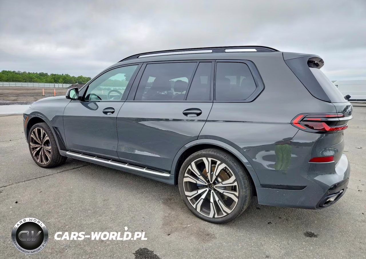 2024 BMW X7 xDrive40I VIN:5UX23EM03R9U30622 - 2