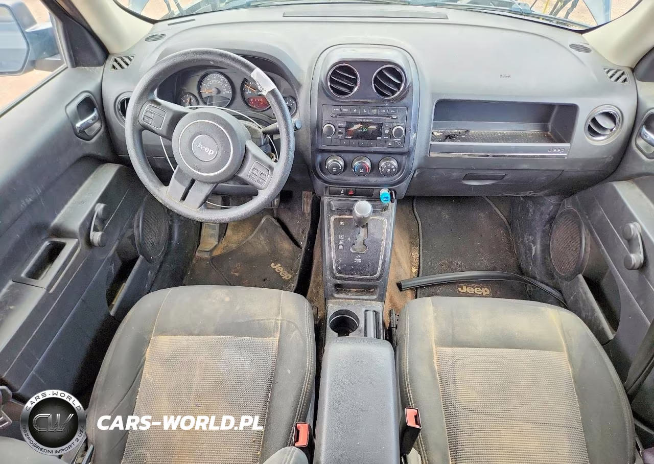 2015 Jeep Patriot Sport VIN:1C4NJRBBXFD232404 - 8