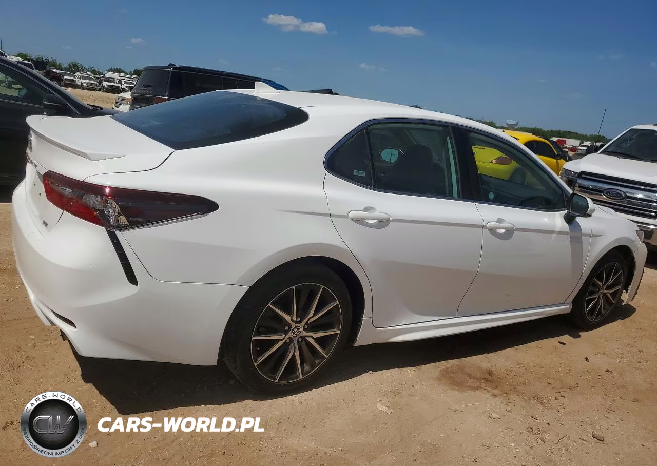 2021 Toyota Camry Se VIN:4T1G11AK1MU579205 - 3