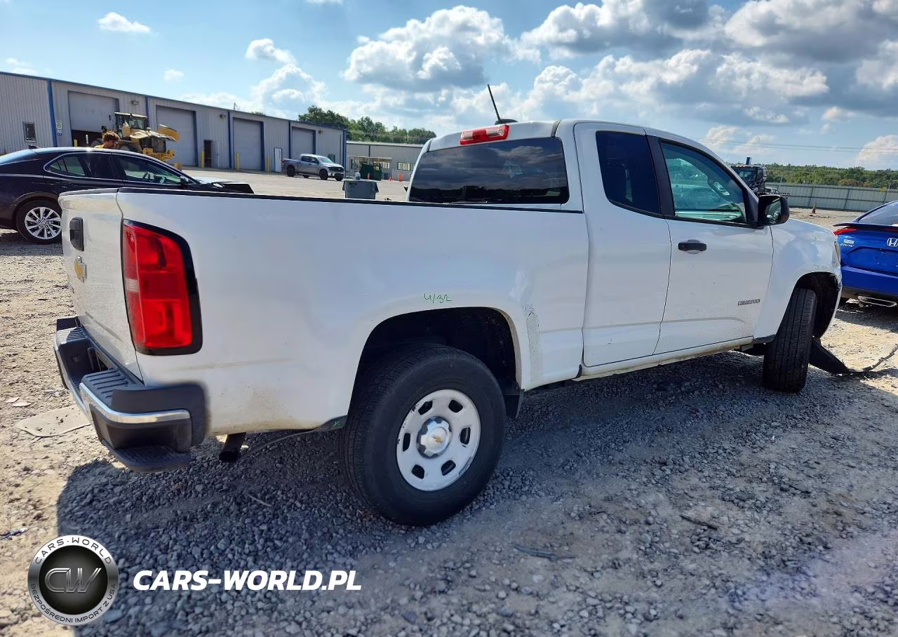 2015 Chevrolet Colorado VIN:1GCHSAEAXF1150799 - 3