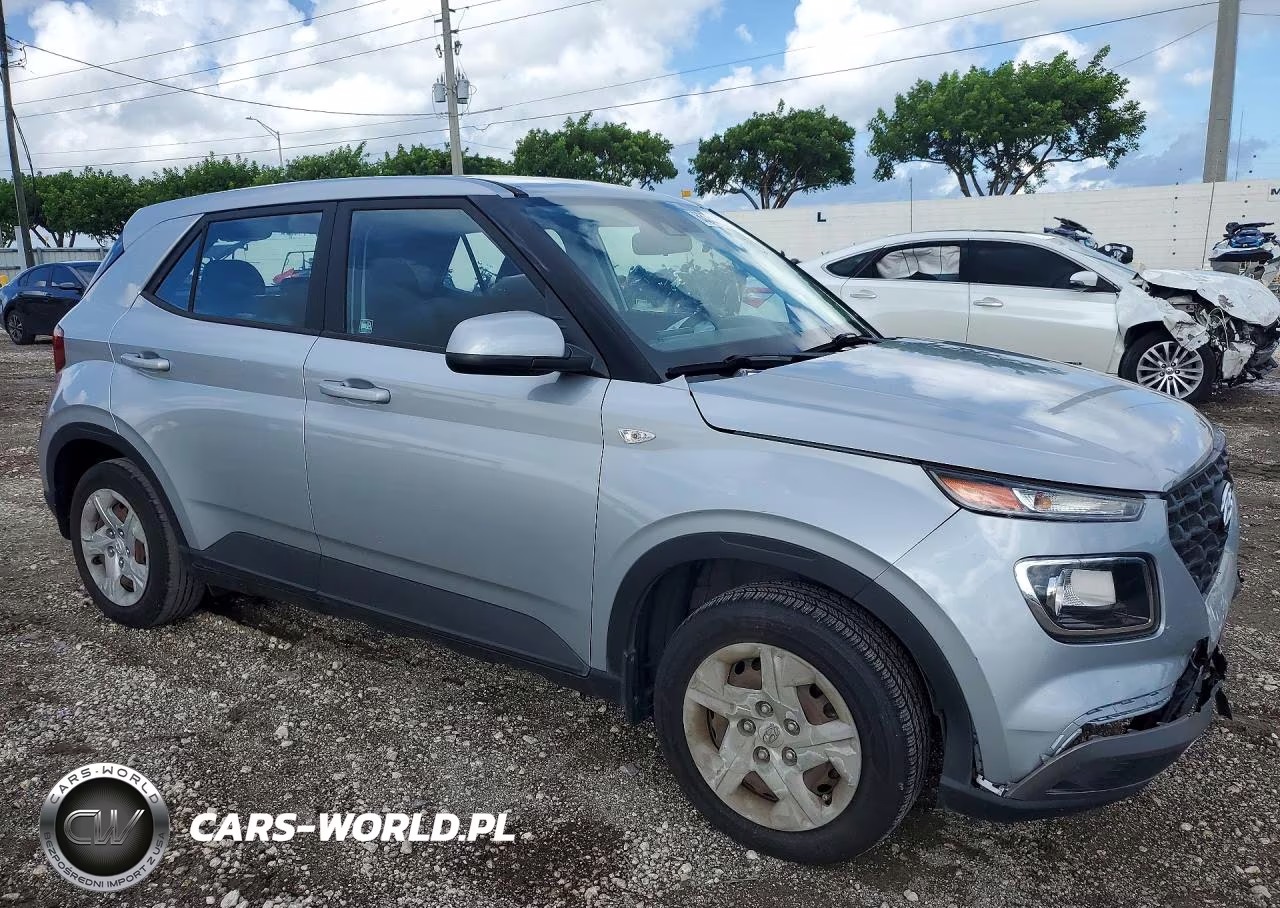 2020 Hyundai Venue Se VIN:KMHRB8A37LU032641 - 4