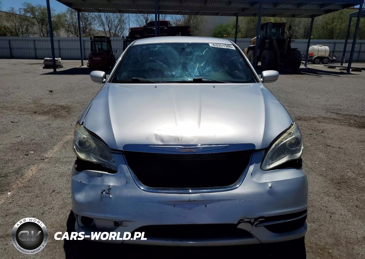 2012 Chrysler 200 Touring VIN:1C3CCBBB1CN103874 - 5