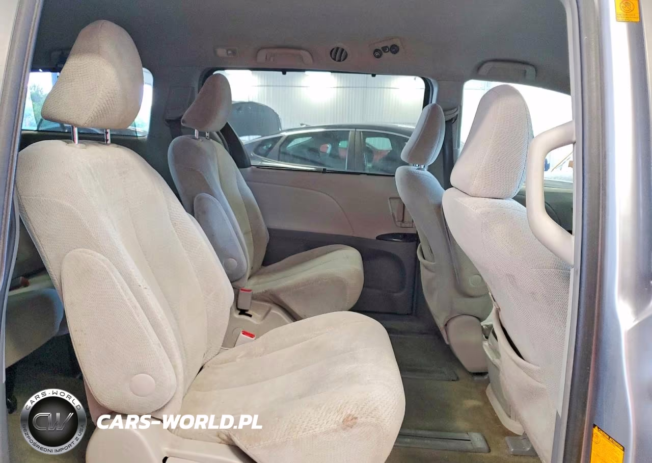 2011 Toyota Sienna Le VIN:5TDJK3DC2BS026894 - 11