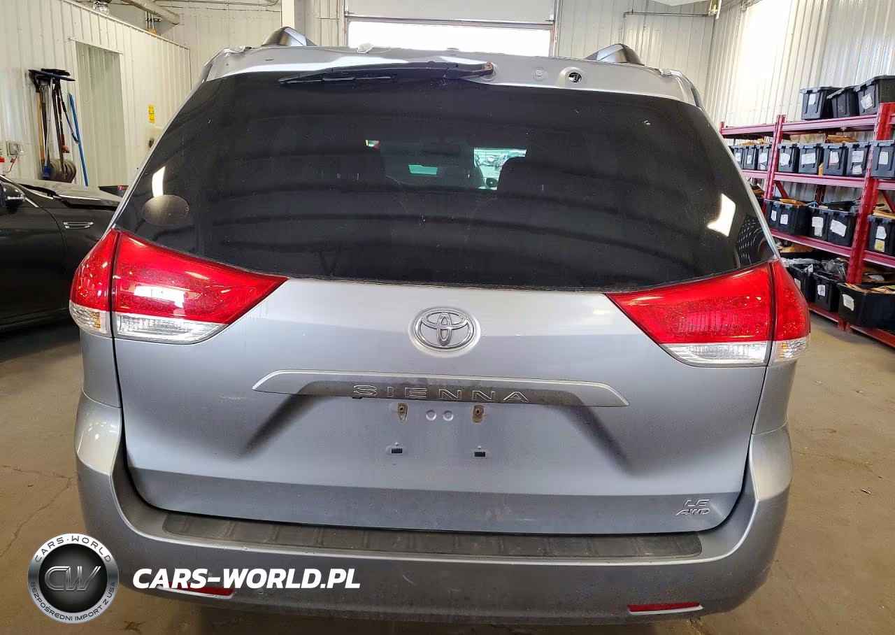 2011 Toyota Sienna Le VIN:5TDJK3DC2BS026894 - 6