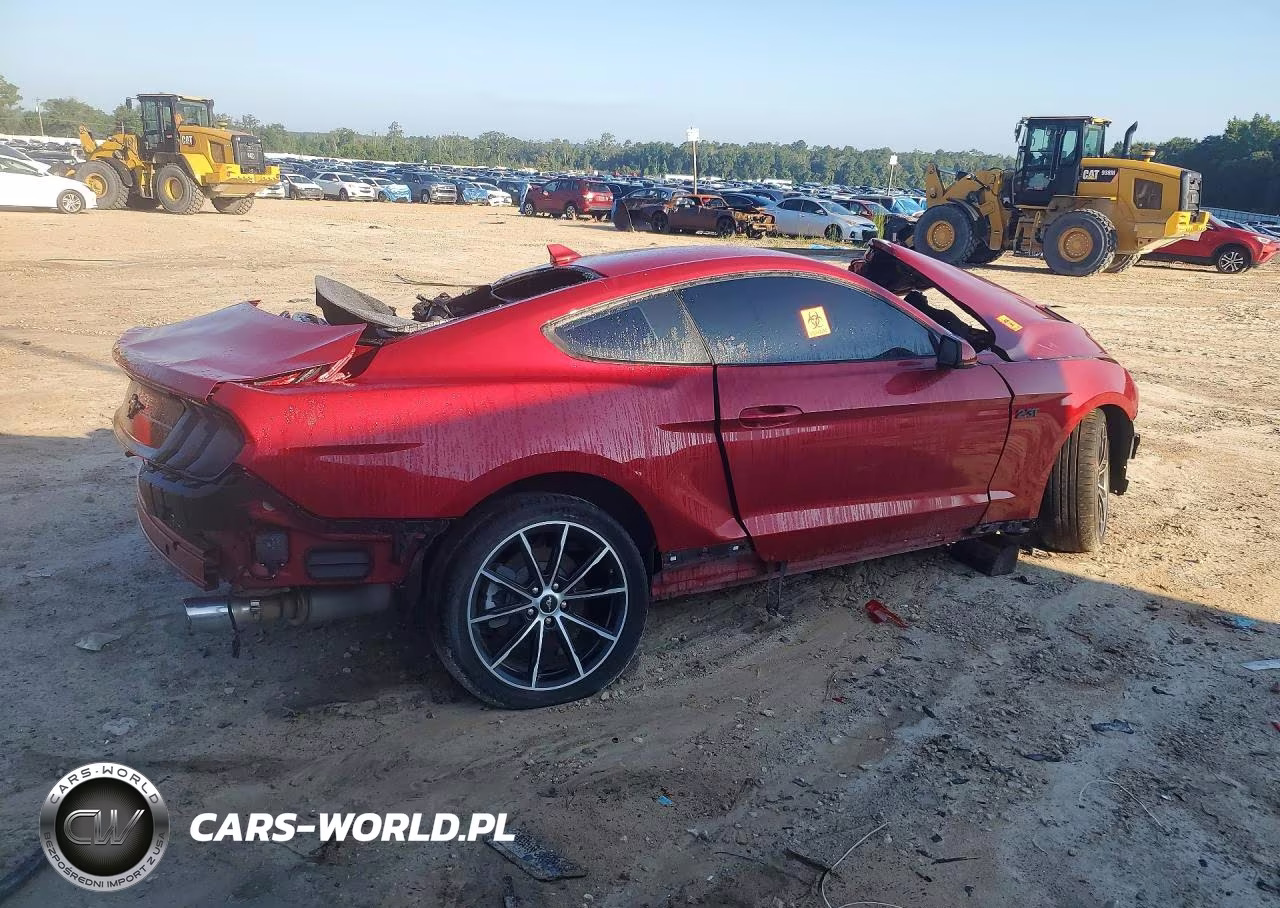 2021 Ford Mustang VIN:1FA6P8TH1M5126520 - 3