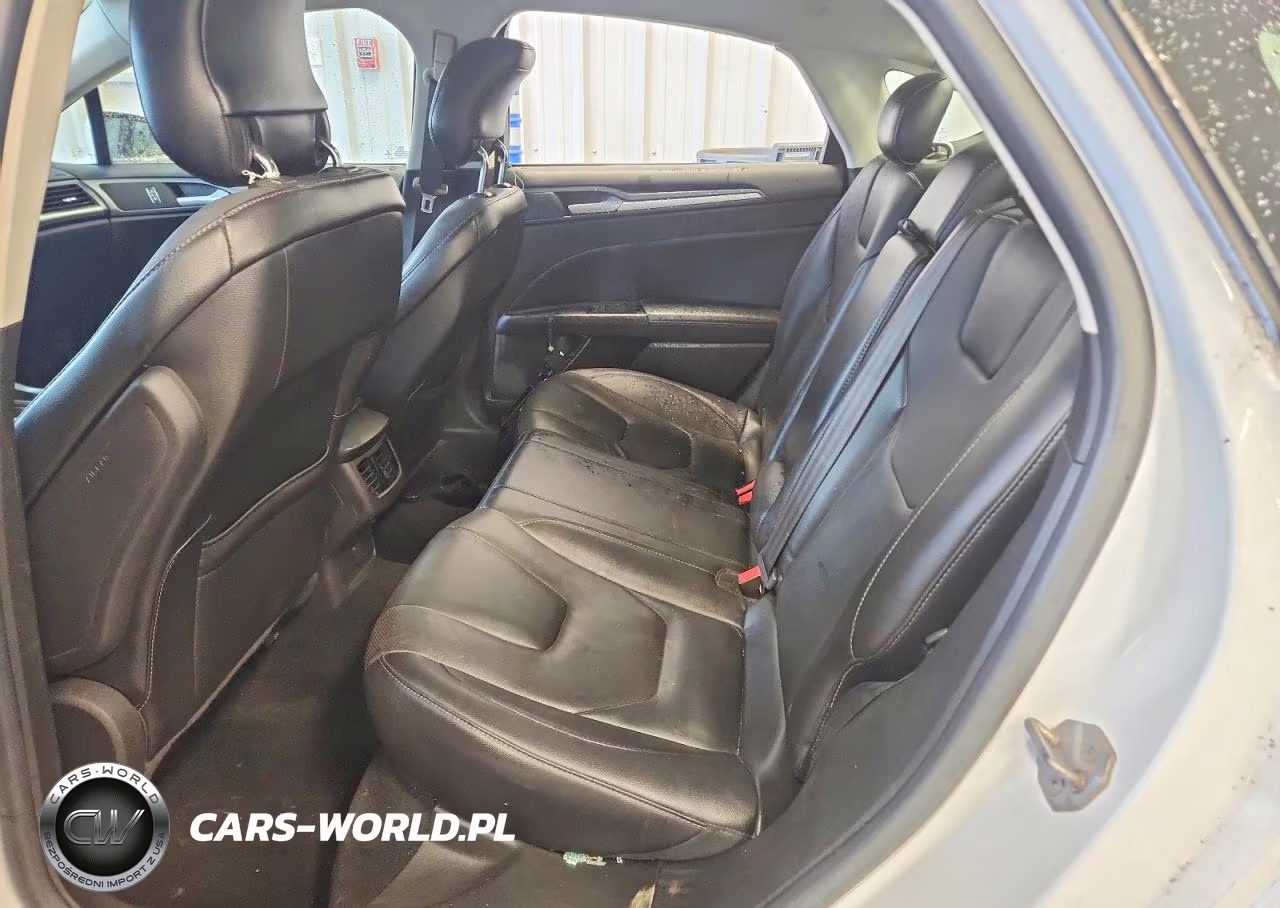 2014 Ford Fusion Titanium VIN:3FA6P0D93ER106292 - 10