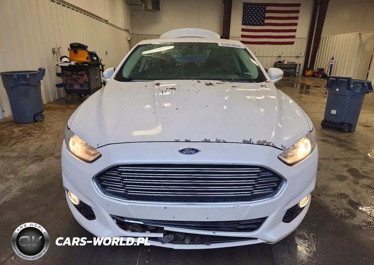 2014 Ford Fusion Titanium VIN:3FA6P0D93ER106292 - 5