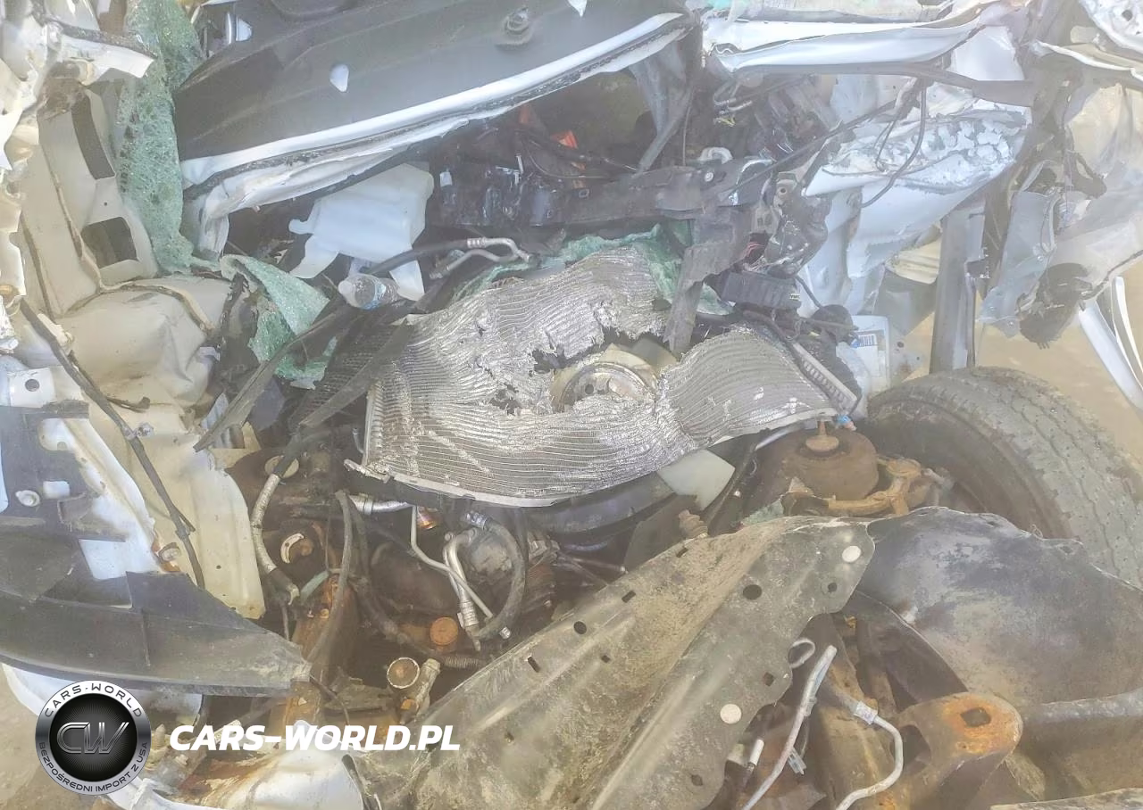 2023 Chevrolet Express G2500 VIN:1GCWGAFP0P1242713 - 12