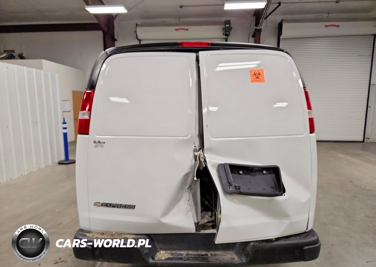 2023 Chevrolet Express G2500 VIN:1GCWGAFP0P1242713 - 6
