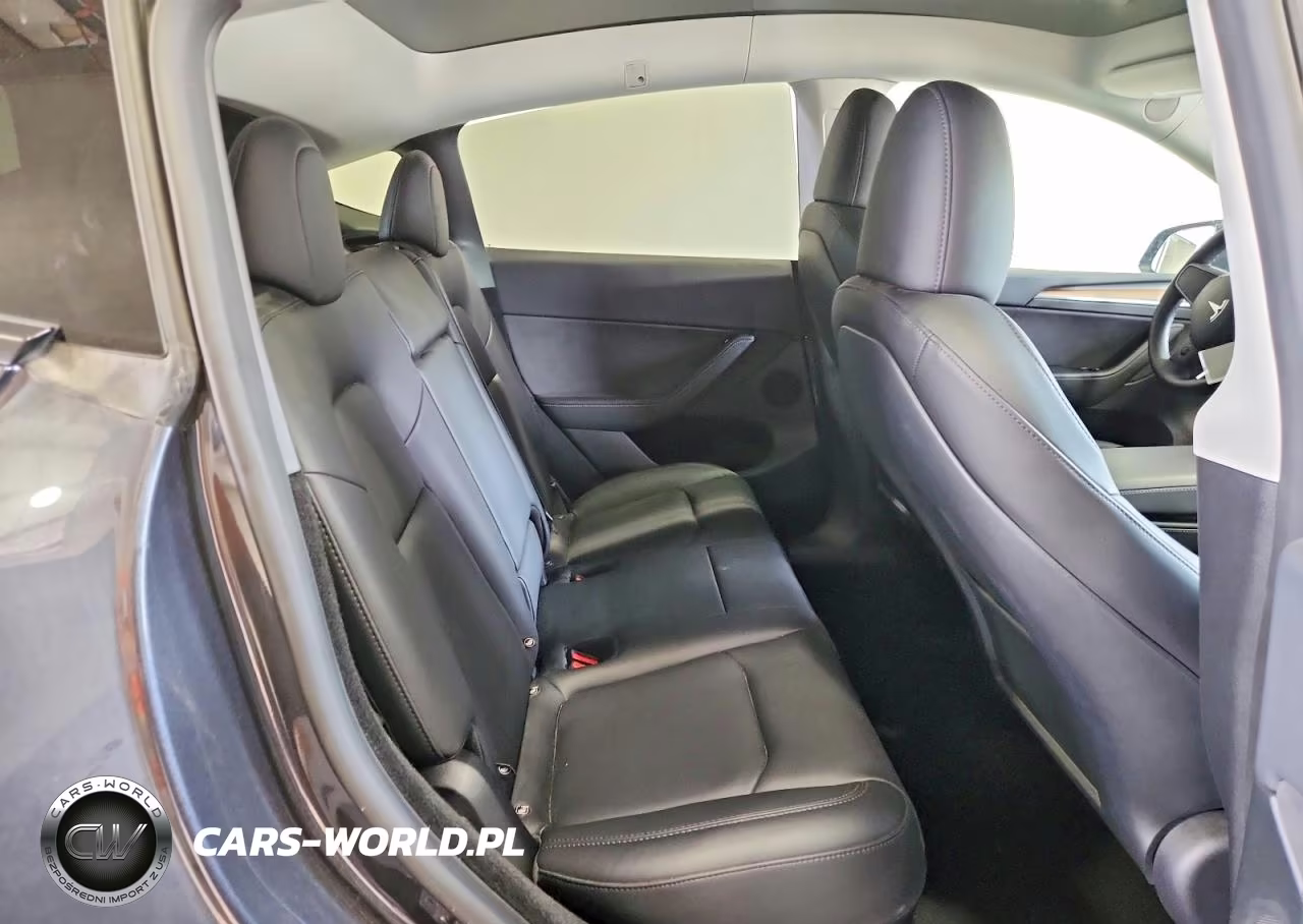 2025 Tesla Model Y VIN:7SAYGDED9SF264861 - 10